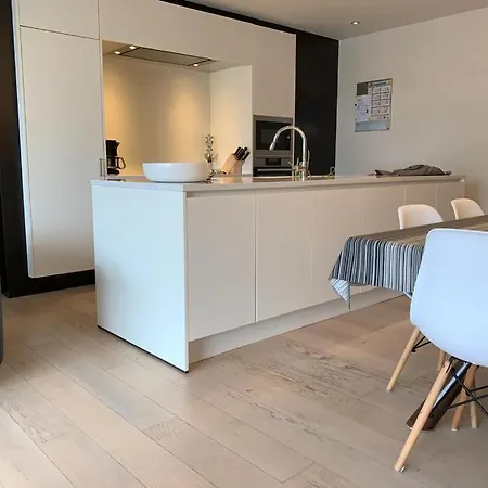 Casino Apartment *
